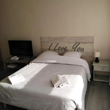 Boulevard Des Pyrénées Apartamento